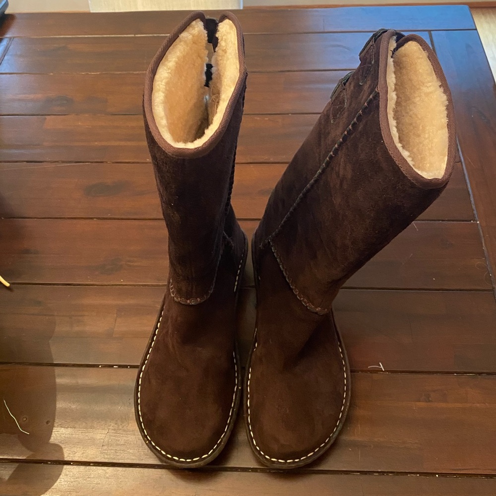 UGG Haywell boots